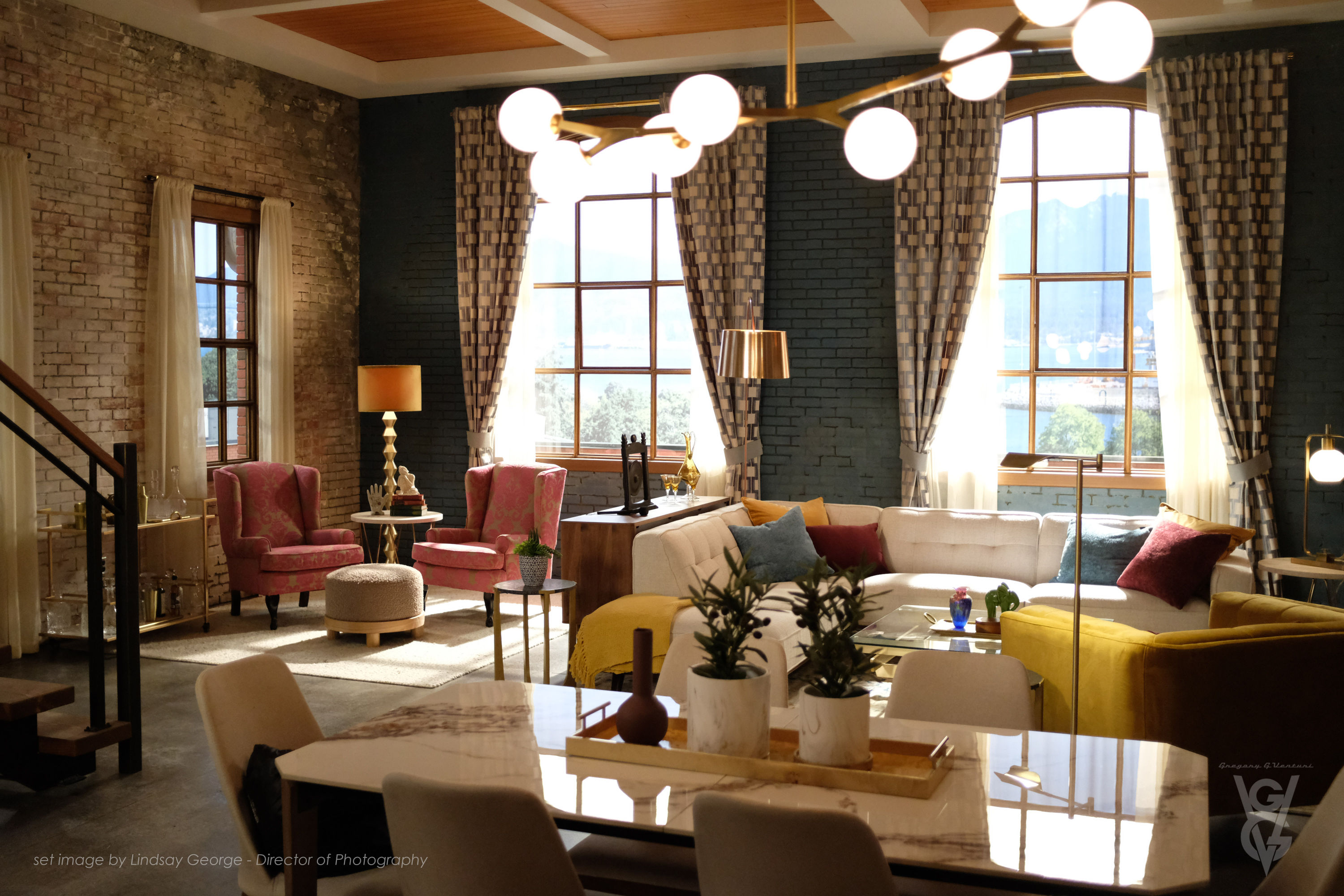 19 Max's Loft Stage Set Image By Dop Lindsay George