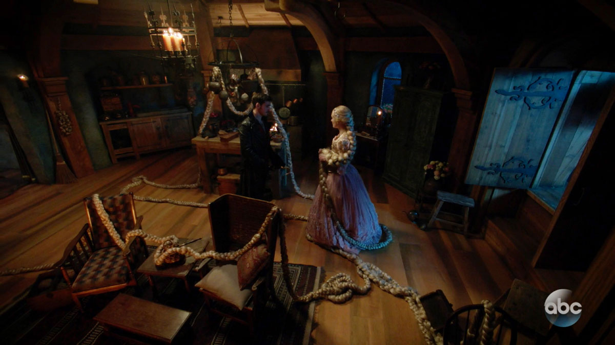 ONCE UPON A TIME: S7 - RAPUNZEL'S TOWER – SCREEN STILL