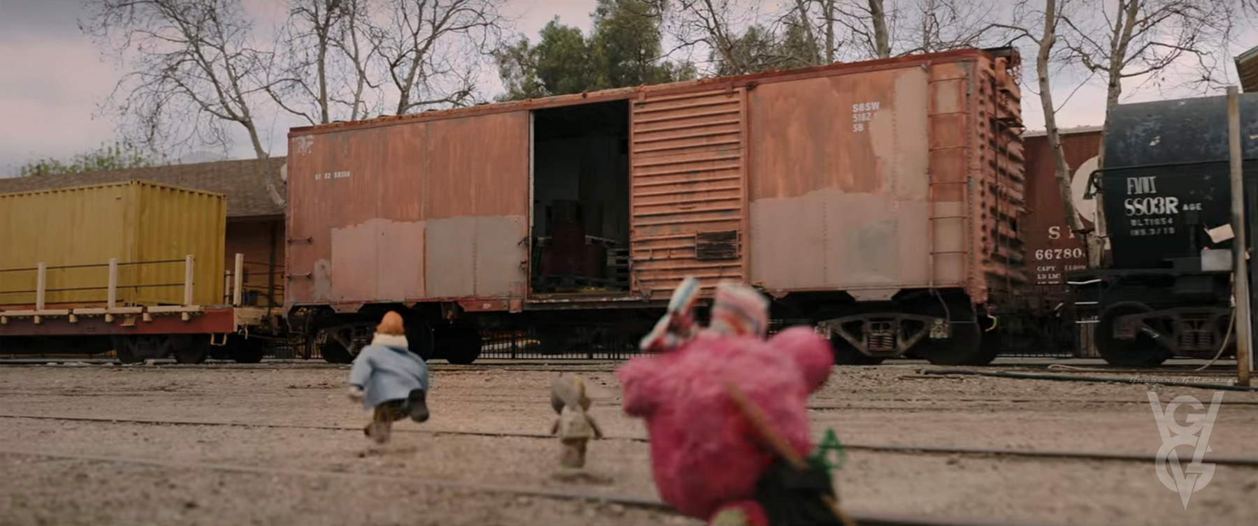1 Lost Ollie Boxcar Vfx Augmented Stock Footage Screen Still